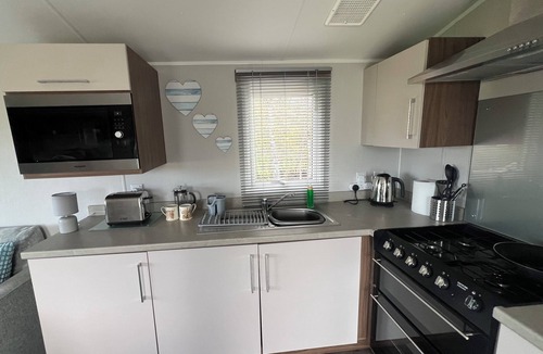 Prestonpans House | 3-bedroom luxury tiny home with WiFi