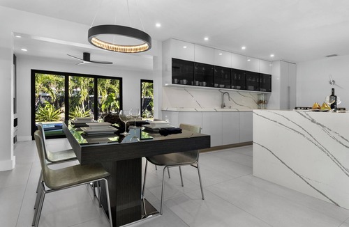 Wilton Manors House | 3 Bedroom Luxury Modern Home with Heated Pool and Near Downtown Dining & Shops!