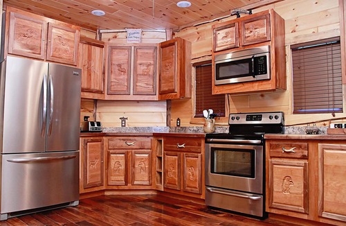 Pecks Mill Cabin | 3-Bedroom Master Deluxe