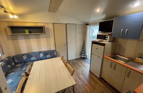 Camiers House | 3-bedroom mobile home with pool