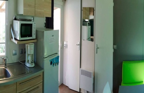 Collias House | 3-bedroom mobile home with terrace in Collias