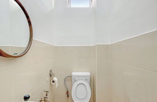 Batu Pahat Hostel | 3 Bedroom