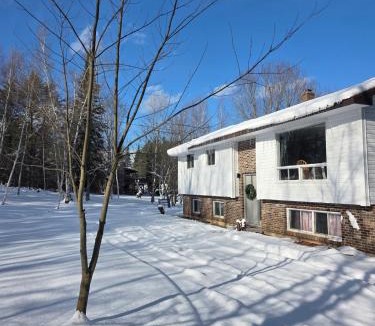 Fredericton Apartment | 3 Bedroom Near Airport