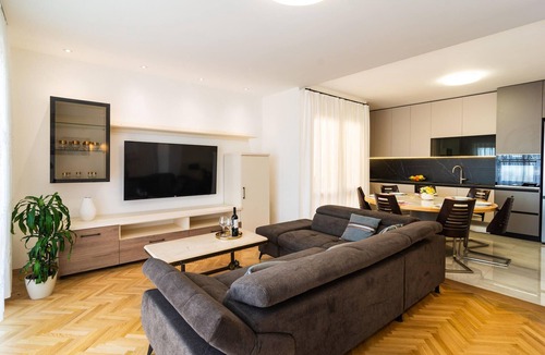 Jesenice Apartment | 3 bedroom nice apartment in Krilo Jesenice