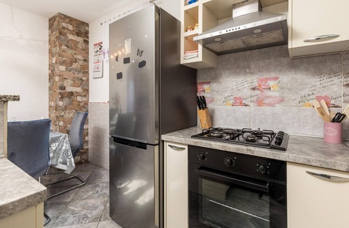 Veprinac Apartment | 3 bedroom nice apartment in Veprinac