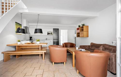 Nimtofte Apartment | 3 Bedroom Nice Apartment In Nimtofte