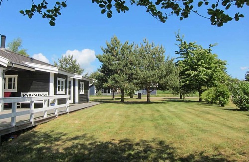 Oster Somarken House | 3 bedroom nice home in Aakirkeby