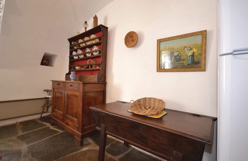 Peyremale House | 3 bedroom nice home in PEYREMALE