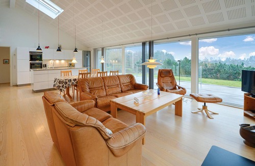 Handrup Strand House | 3 bedroom nice home in Ebeltoft