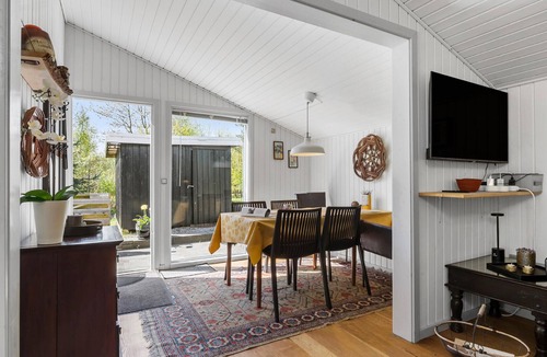 Glesborg House | 3 bedroom nice home in Glesborg