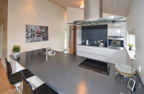 Sundstrup House | 3 bedroom nice home in Højslev