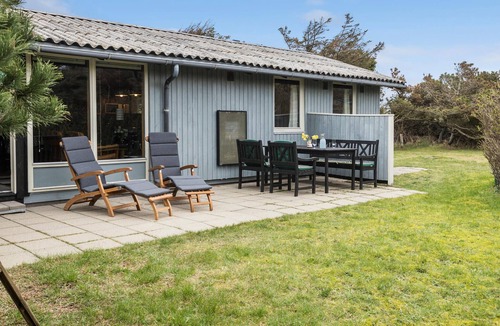 Lonstrup House | 3 bedroom nice home in Hjørring