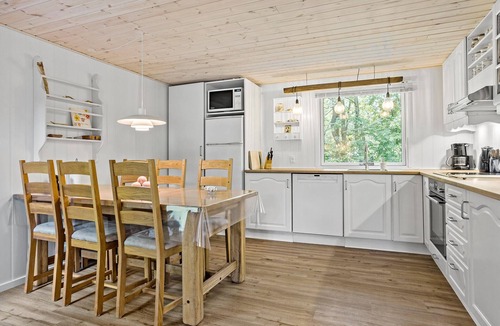 Thyholm House | 3 bedroom nice home in Thyholm
