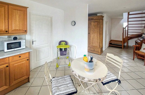 Desvres House | 3 bedroom nice home in Desvres