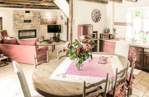 Fleurac House | 3 bedroom nice home in Fleurac