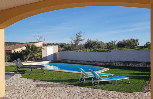 Quarante House | 3 bedroom nice home in Quarante