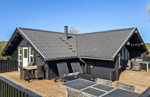 Haarby House | 3 bedroom nice home in Haarby