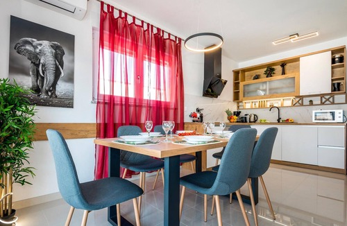 Jadrija House | 3 bedroom nice home in Jadrija