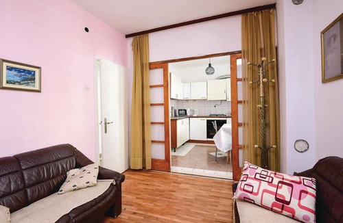 Zuljana House | 3 bedroom nice home in Zuljana