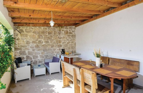 Zuljana House | 3 bedroom nice home in Zuljana