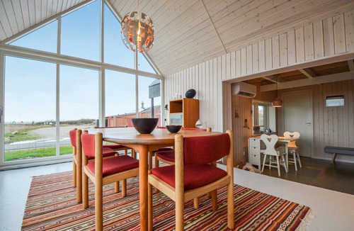 Skødshoved Strand House | 3 bedroom nice home in Knebel