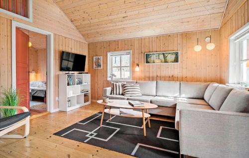 Skarrild House | 3 Bedroom Nice Home In Kibæk