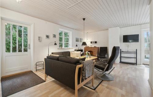Snogebaek House | 3 Bedroom Nice Home In Nexø