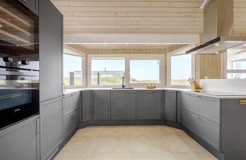 Lonstrup House | 3 bedroom ocean front home in Hjørring