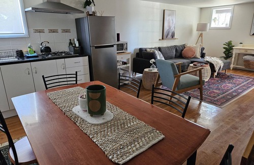 Kyneton House | 3 Bedroom Off-Grid Kyneton