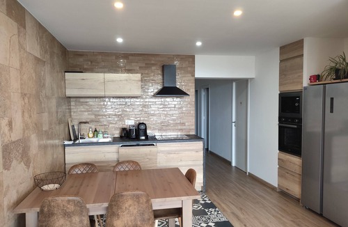 La Duchere Apartment | 3-bedroom Panoramic view Lyon