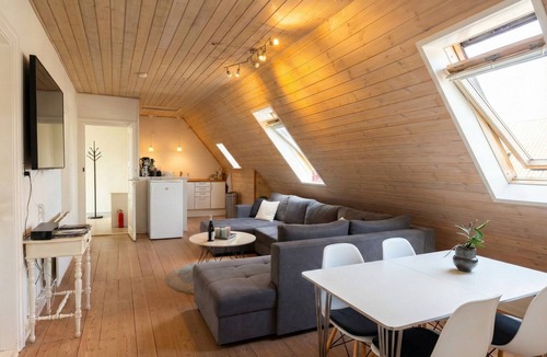 Esbjerg Apartment | 3-Bedroom Penthouse Apartment in Central Esbjerg