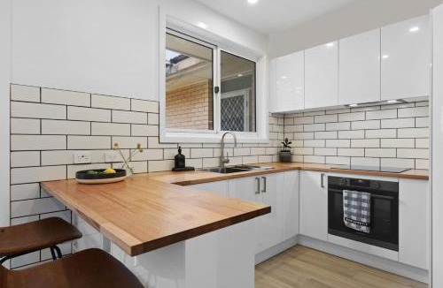 Warrnambool House | 3 bedroom, pet friendly home CBD