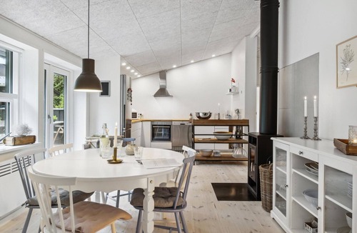 Udsholt Sand House | 3 bedroom pet friendly home in Græsted