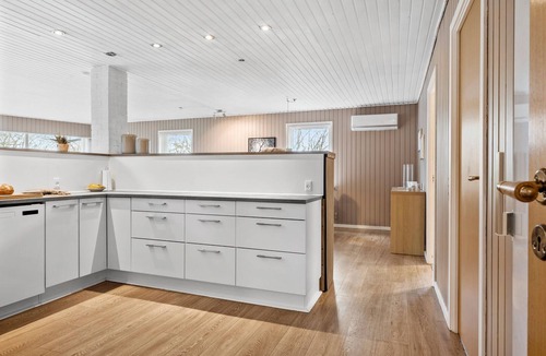 Hojslev House | 3 bedroom pet friendly home in Højslev
