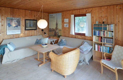 Anholt House | 3 bedroom pet friendly home in Anholt