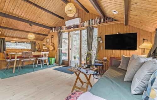 Femmøller House | 3 Bedroom Pet Friendly Home In Ebeltoft