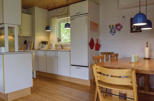 Ristinge House | 3 bedroom pet friendly home in Humble