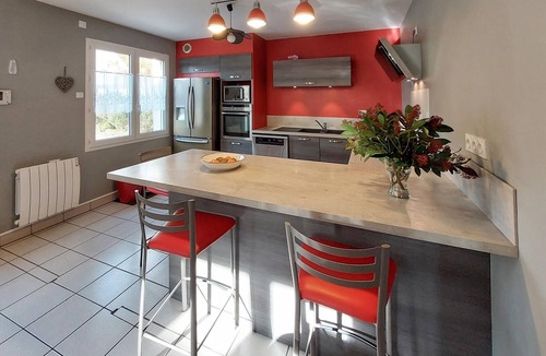 Arzal House | 3 bedroom pet friendly home in Arzal