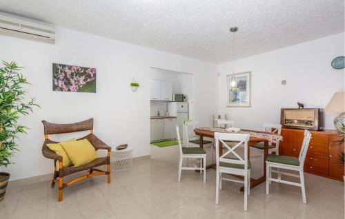 Omisalj House | 3 Bedroom Pet Friendly Home In Omisalj