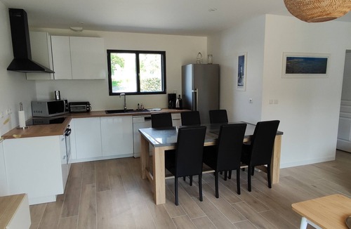 Nivillac House | 3 Bedroom Private vacation home in Nivillac