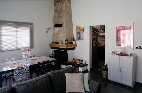 Pia House | 3 Bedroom Private vacation home in Pia