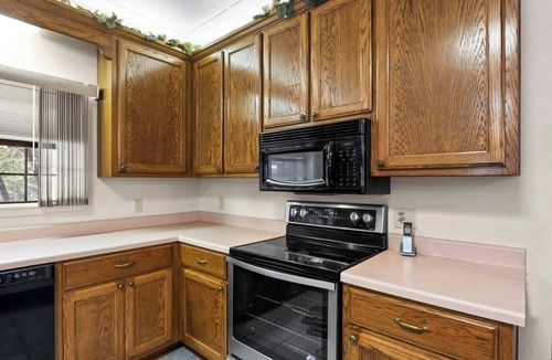 Winnsboro Resort | 3-bedroom resort in delightful Winnsboro with bar, pool table, shuffleboard
