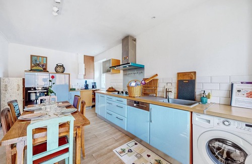 Le Vieux-Bourg House | 3 bedroom stunning home in Le Vieux-Bourg