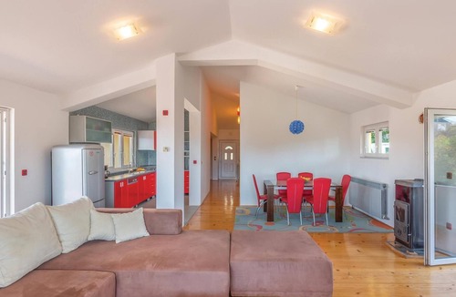 Ploce Apartment | 3 bedroom stunning apartment in Rogotin