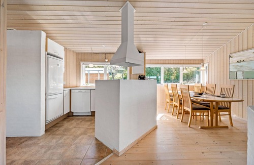Logstrup House | 3 bedroom stunning home in Løgstrup
