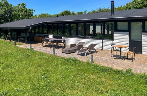 Struer Municipality House | 3 bedroom stunning home in Struer