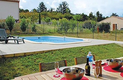 Pomas House | 3 bedroom stunning home in Pomas