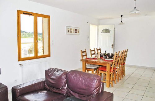 Pomas House | 3 bedroom stunning home in Pomas