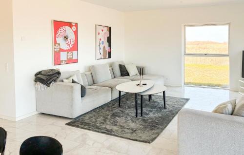 Frølunde Fed House | 3 Bedroom Stunning Home In Korsør