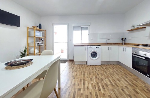 Ador House | 3 bedroom stunning home in Ador